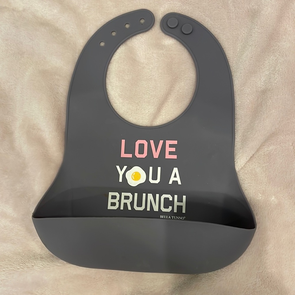 Bella Tunno bib